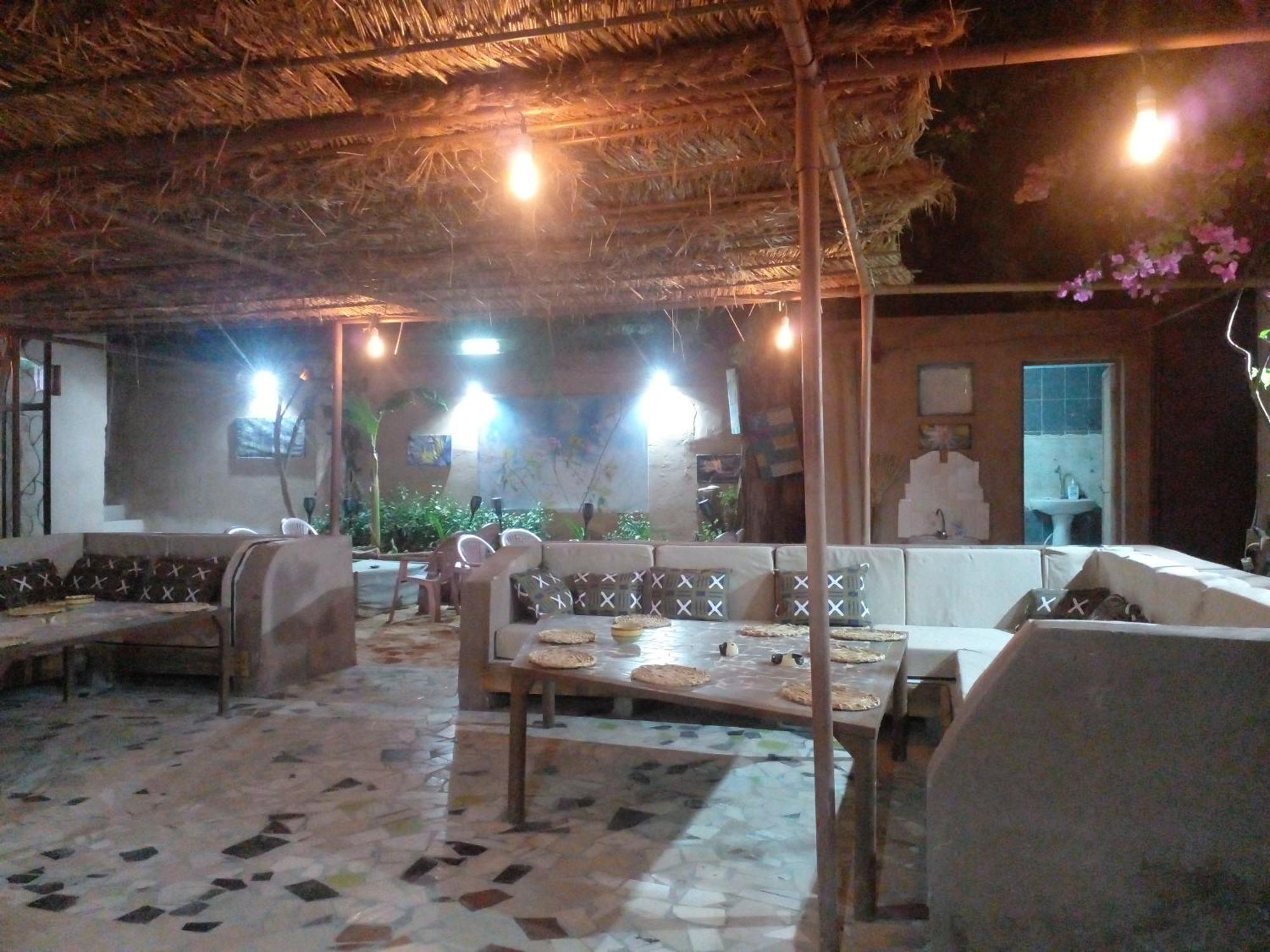 "Par 4 Chemins" - Atypical Stopover Nouakchott Eksteriør bilde