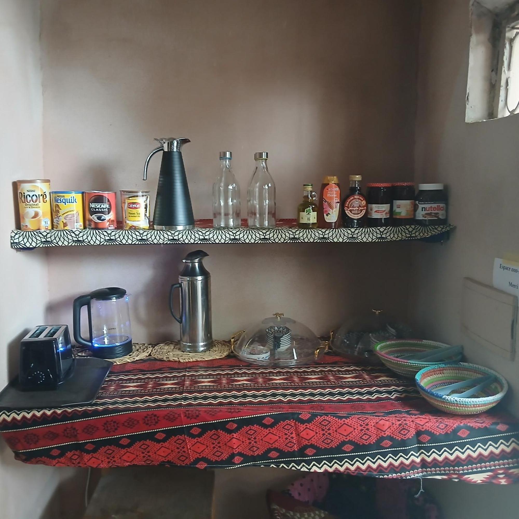 "Par 4 Chemins" - Atypical Stopover Nouakchott Eksteriør bilde